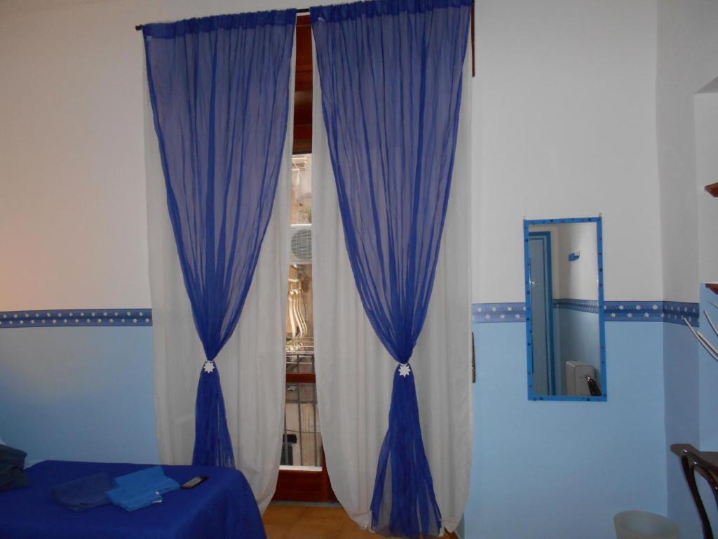 Robby'S House Bed & Breakfast Vico Equense Eksteriør bilde