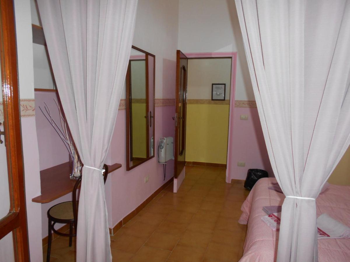 Robby'S House Bed & Breakfast Vico Equense Eksteriør bilde