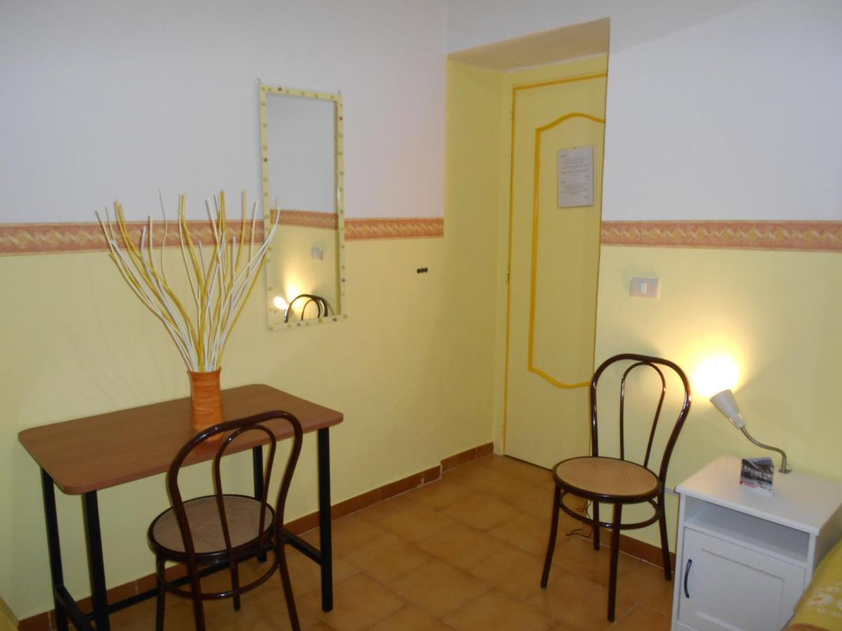Robby'S House Bed & Breakfast Vico Equense Eksteriør bilde